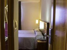 Hotel Midama